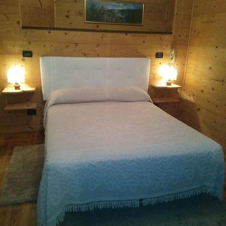 Albergo Martinet Vernante Kültér fotó