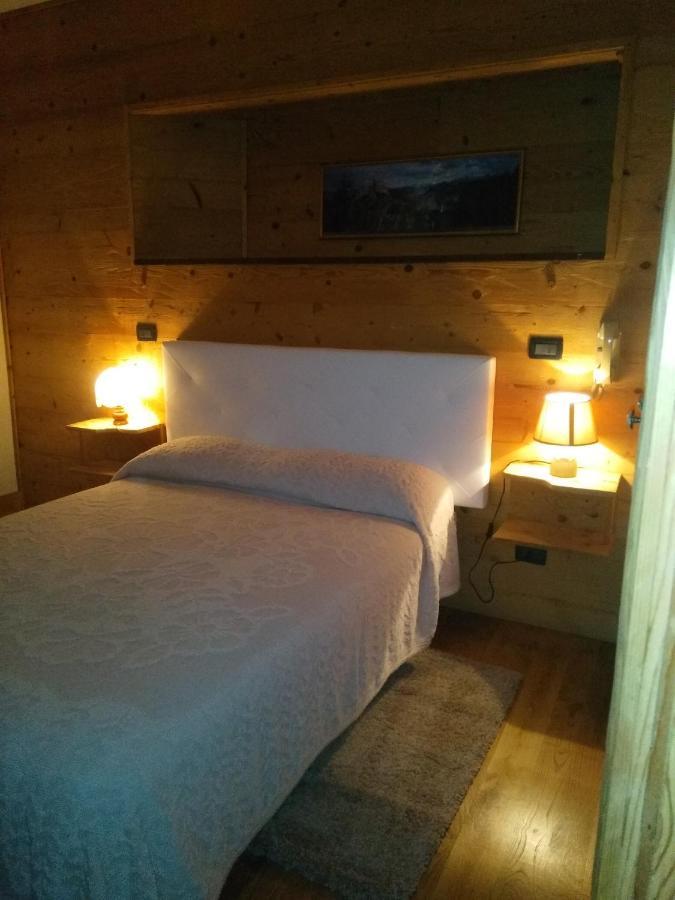 Albergo Martinet Vernante Kültér fotó