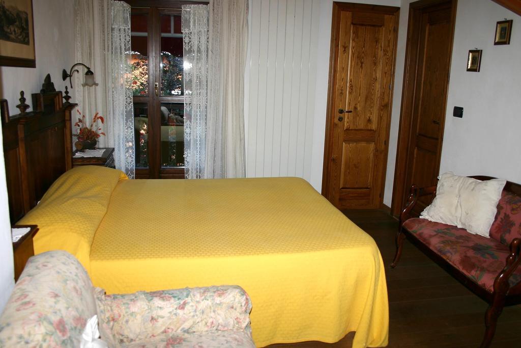 Albergo Martinet Vernante Kültér fotó